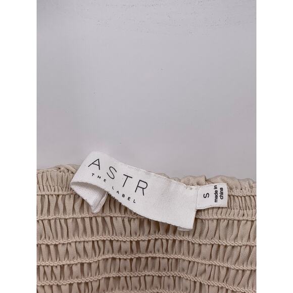 ASTR THE LABEL Women's Beige Satin Ruffle Crop Top SZ S - Picture 10 of 11